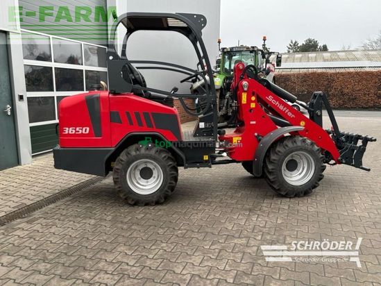Minicargadora - Schaffer - 3650