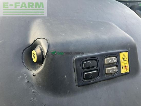 Tractor agrícola - John Deere - 6215r