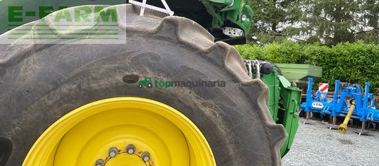 Cosechadora de Cereal - John Deere - 8300