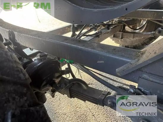 Empacadora gigant - Kuhn - vb 2260 massey ferguson vb 2260 procut