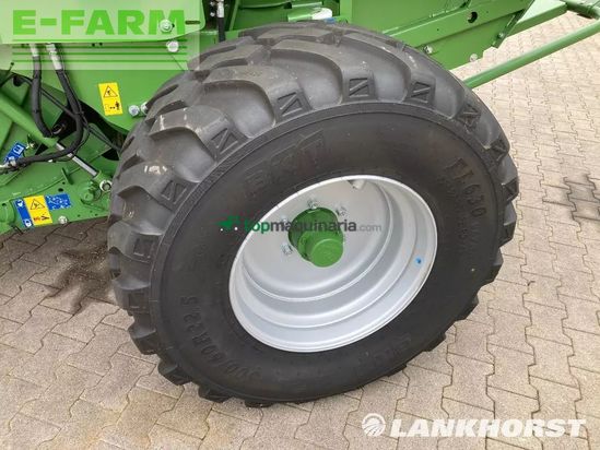 Empacadora gigant - Krone - comprima v 180 xc