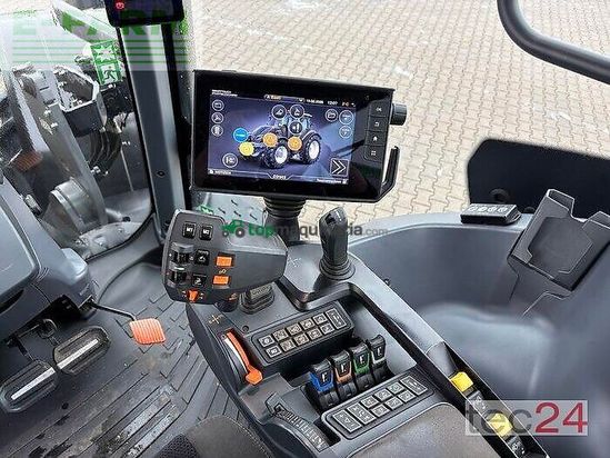 Tractor agrícola - Valtra - t235d