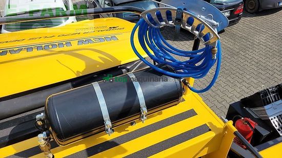 Empacadora gigant - New Holland - bb 1270 plus density shortcut