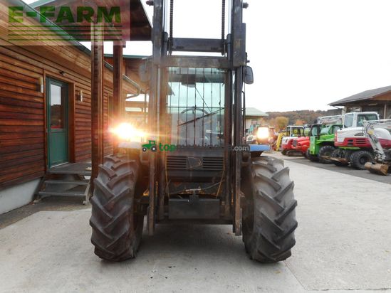 Elevadora - JCB - 926-4 ( allrad ) triplex 5,5m