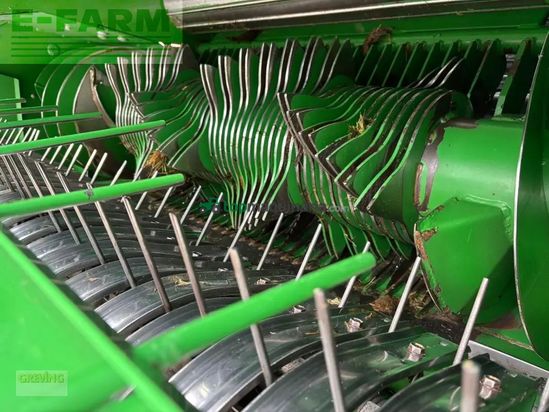 Empacadora gigant - John Deere - f441r