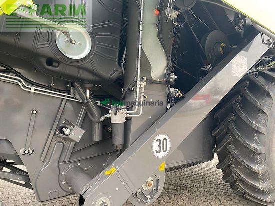 Cosechadora de Cereal - Claas - trion 530 mit sw v 680