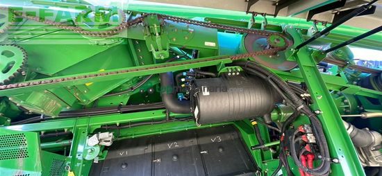 Cosechadora de Cereal - John Deere - S685