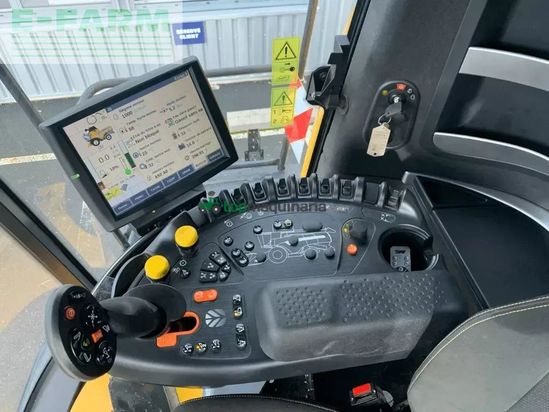 Cosechadora de Cereal - New Holland - cx 8.70