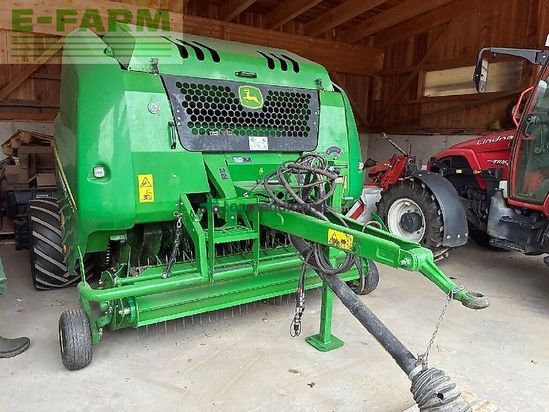 Empacadora gigant - John Deere - f440m
