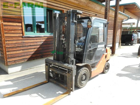 Elevadora - Toyota - 02-8fdf25 triplex + ss + zv + kabine