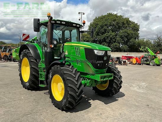 Tractor agrícola - John Deere - 6215r premium edition tractor (st26328)