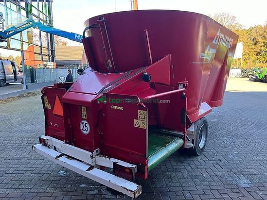 Remolqu esparcidor - Trioliet - solomix 2-1200