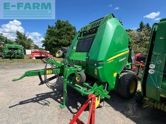 Empacadora gigant - John Deere - v461m