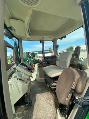 Tractor agrícola - John Deere - 6820