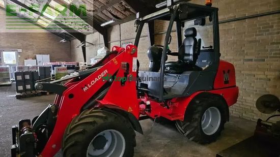 Minicargadora -  - 1050 lx