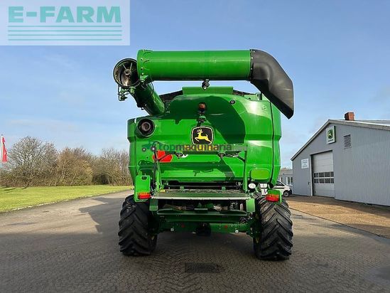 Cosechadora de Cereal - John Deere - s785