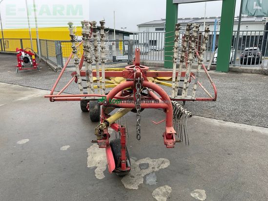 Rastrillo - Pöttinger - TOP 461 N