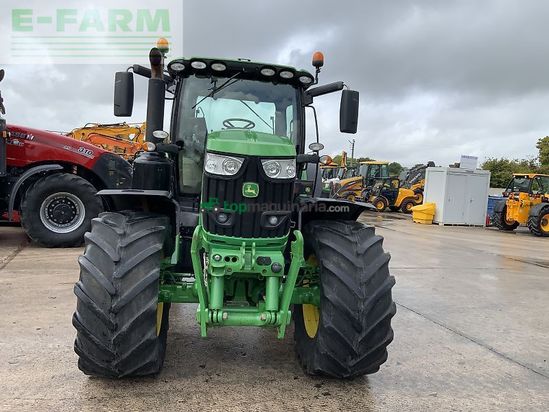Tractor agrícola - John Deere - 6215r tractor (st23985)