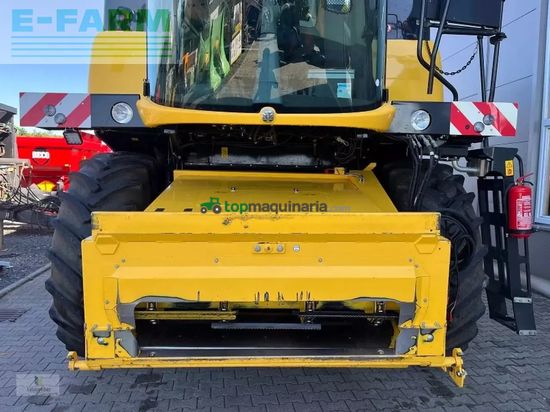 Cosechadora de Cereal - New Holland - cx 6.90