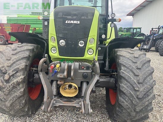 Tractor agrícola - Claas - axion 810 c-matic
