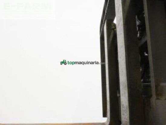 Elevadora - Linde - h 30 d (3b) 393-02