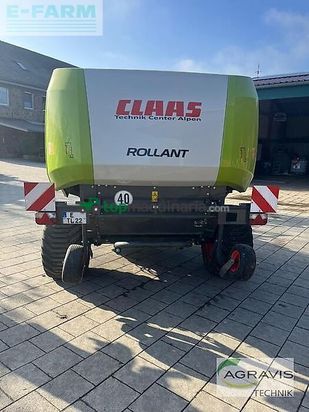 Empacadora gigant - Claas - rollant 540 rc