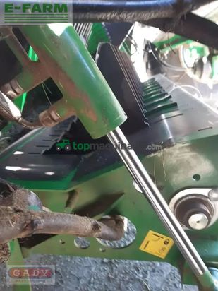 Empacadora gigant - McHale - f 560 rundballen presse