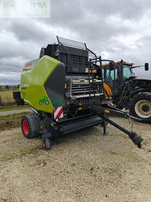 Empacadora gigant - Claas - variant 580 rf