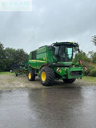 Cosechadora de Cereal - John Deere - t560