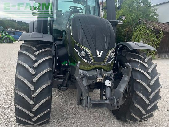 Tractor agrícola - Valtra - t 215d mit rüfa und forstkabine