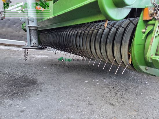 Empacadora gigant - Krone - comprima cf 155 xc