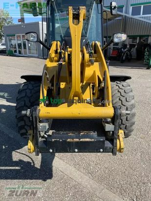 Minicargadora - Caterpillar - 907m