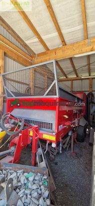 Esparcidor - Unia - TYTAN 8 premium TD