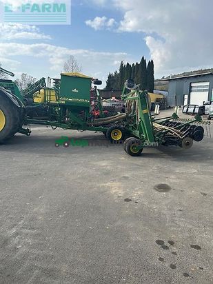 Sembradora - John Deere - 740a 8m