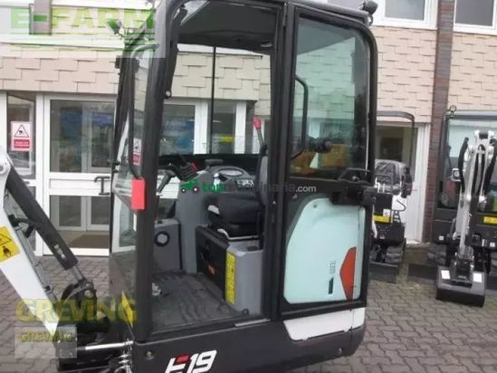 Excavadora - Bobcat - e19