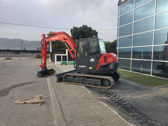 Excavadora Kubota KX080-3