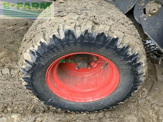 Empacadora gigant - Claas - variant 480 rf