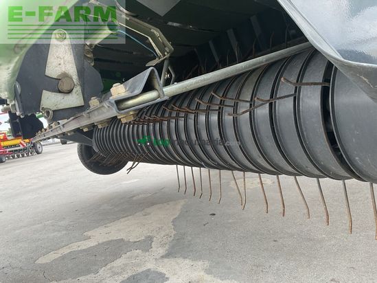 Empacadora gigant - Deutz-Fahr - rb 3.80