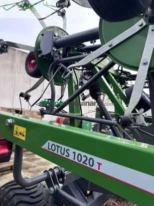 Henificador - Fendt - lotus 1020t