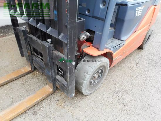 Elevadora - Toyota - 8fbnkt16t triplex 4,7m + ss + ladegerät ( lithiu