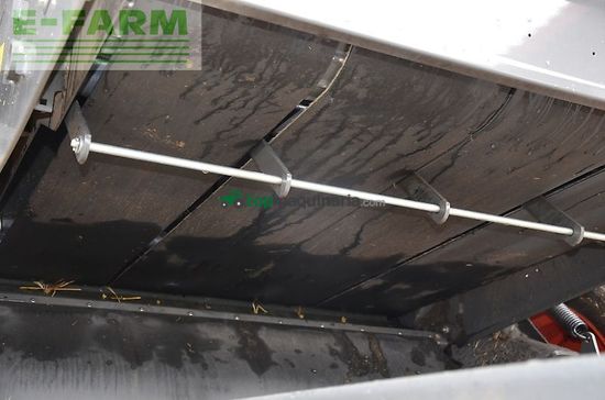 Empacadora gigant - Claas - variant 585 rc pro