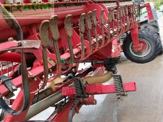 Sembradora - Accord - dg12000