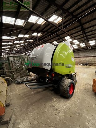 Empacadora gigant - Claas - variant 380 rc