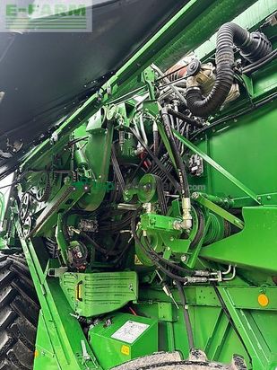 Cosechadora de Cereal - John Deere - t560