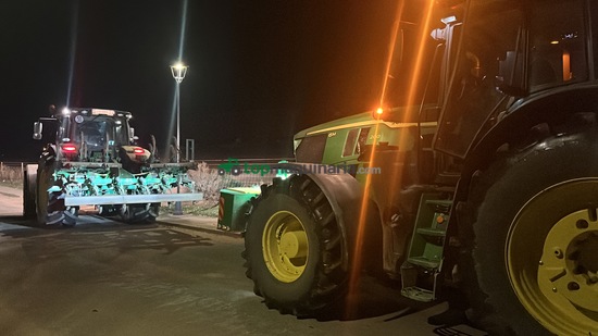 Tractor agrícola - Ebro - 8135 turbo