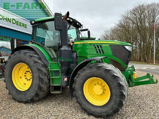 Tractor agrícola - John Deere - 6215r