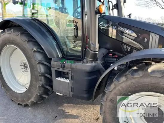 Tractor agrícola - Valtra - g 135 a 1b9