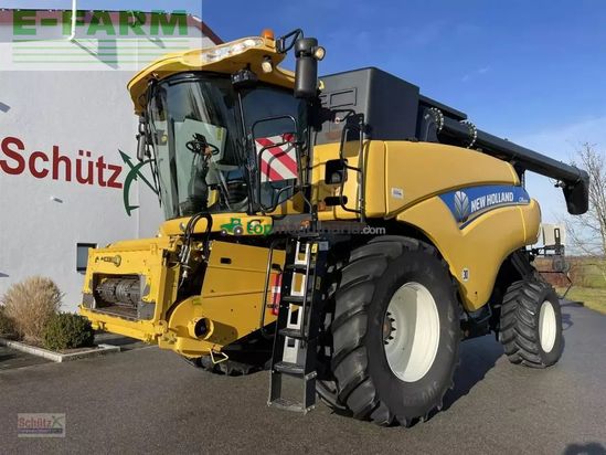 Cosechadora de Cereal - New Holland - cr9080 elevation allrad