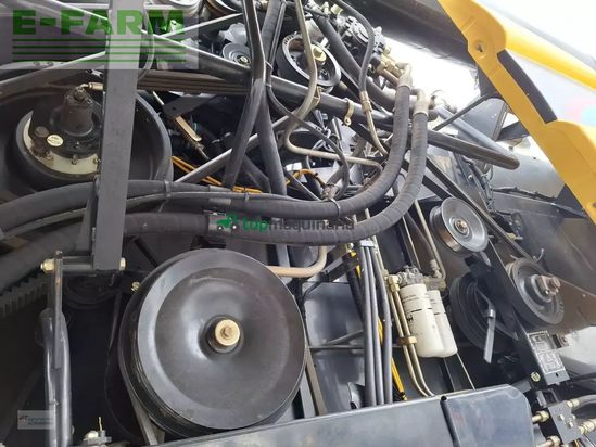 Cosechadora de Cereal - New Holland - cx740 / cx 740