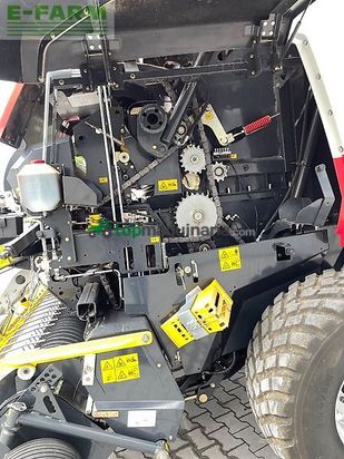 Empacadora gigant - Pöttinger - impress 185v master